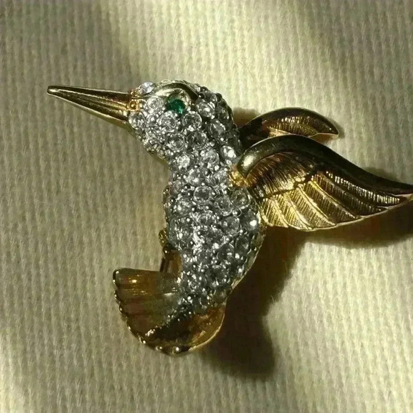 Crystal hummingbird brooch - Picture 3 of 9